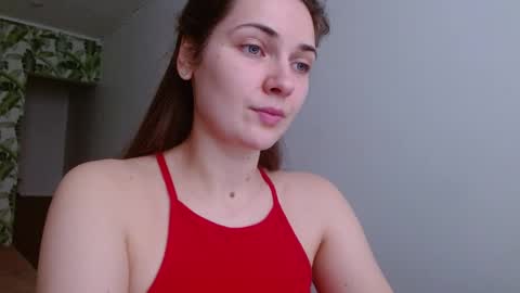 Snapshot of oliviashiny chatting on 01-20-25, 05:26 Olivia online show from 01-20-25, 05:26
