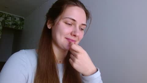 Snapshot of oliviashiny chatting on 01-23-25, 05:35 Olivia online show from 01-23-25, 05:35