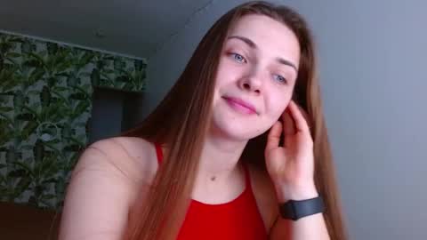 Snapshot of oliviashiny chatting on 01-31-25, 05:19 Olivia online show from 01-31-25, 05:19