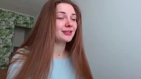 Snapshot of oliviashiny chatting on 02-28-25, 05:26 Olivia online show from 02-28-25, 05:26