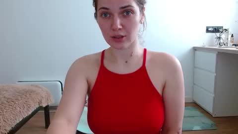 Snapshot of oliviashiny chatting on 03-03-25, 08:38 Olivia online show from 03-03-25, 08:38