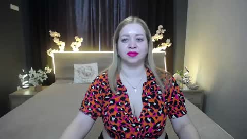 Snapshot of oliviaverr chatting on 04-25-26, 12:19 Oliviaverr online show from 04-25-26, 12:19