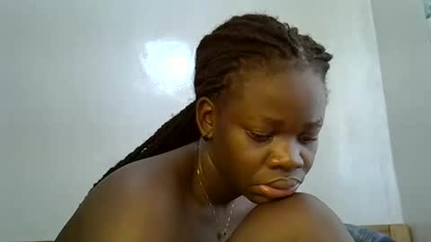 Snapshot of ollleina chatting on 02-26-26, 05:28 ollleina online show from 02-26-26, 05:28