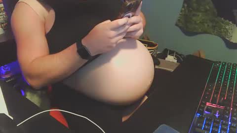 Snapshot of olorlando321 chatting on 11-03-25, 11:15 Dani Pregna online show from 11-03-25, 11:15