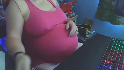 Snapshot of olorlando321 chatting on 02-21-26, 05:47 Dani Pregna online show from 02-21-26, 05:47