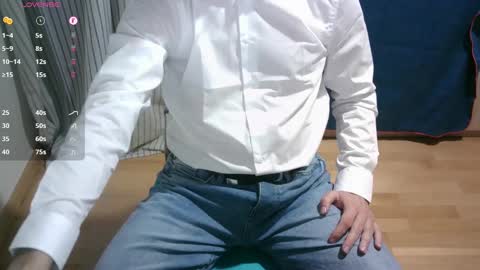 Snapshot of omar87ram chatting on 01-21-25, 07:06 Omar online show from 01-21-25, 07:06