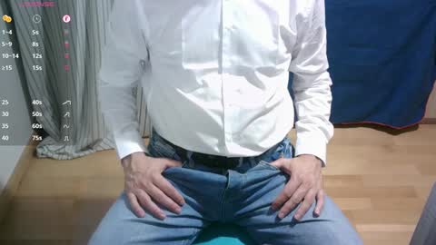 Snapshot of omar87ram chatting on 01-24-25, 09:58 Omar online show from 01-24-25, 09:58