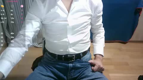 Snapshot of omar87ram chatting on 12-22-25, 06:05 Omar online show from 12-22-25, 06:05