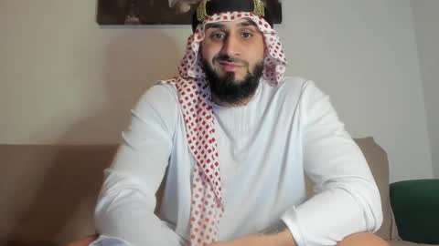 Snapshot of omar_xoxo chatting on 11-24-25, 09:47 Omar online show from 11-24-25, 09:47