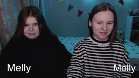 Snapshot of omellyoo chatting on 01-02-25, 12:03 MellY online show from 01-02-25, 12:03