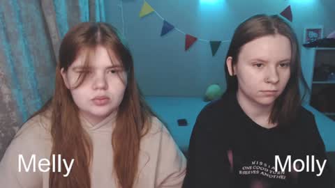 Snapshot of omellyoo chatting on 01-13-25, 12:13 MellY online show from 01-13-25, 12:13