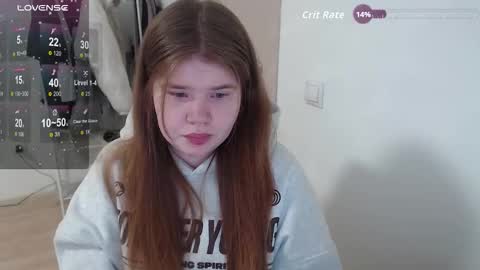 Snapshot of omellyoo chatting on 11-16-25, 12:33 MellY online show from 11-16-25, 12:33