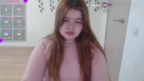 Snapshot of omellyoo chatting on 06-05-26, 03:24 MellY online show from 06-05-26, 03:24