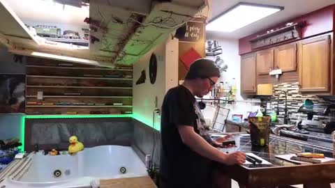 Norm online show from 01-18-25, 09:13