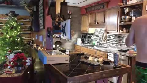 Norm online show from 12-02-25, 09:21