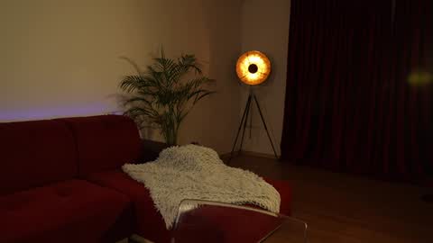 Snapshot of omiliver chatting on 01-04-25, 06:51    or    online show from 01-04-25, 06:51