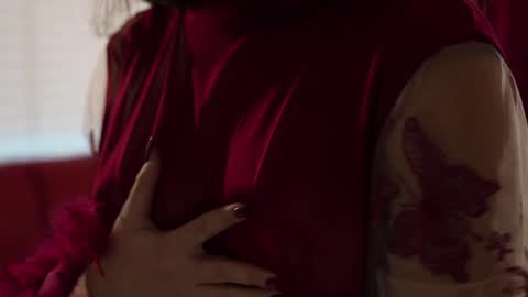 Snapshot of omiliver chatting on 03-03-25, 10:10    or    online show from 03-03-25, 10:10