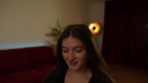 Snapshot of omiliver chatting on 03-04-25, 10:49    or    online show from 03-04-25, 10:49