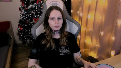 Snapshot of on_yxxx chatting on 01-29-25, 02:42 on_yxxx online show from 01-29-25, 02:42