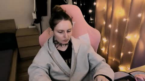 Snapshot of on_yxxx chatting on 09-19-25, 08:31 on_yxxx online show from 09-19-25, 08:31