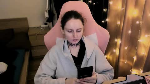 Snapshot of on_yxxx chatting on 09-26-25, 08:57 on_yxxx online show from 09-26-25, 08:57