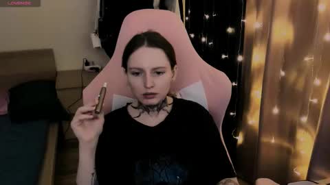 Snapshot of on_yxxx chatting on 11-04-25, 08:30 on_yxxx online show from 11-04-25, 08:30