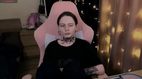 Snapshot of on_yxxx chatting on 03-11-26, 07:31 on_yxxx online show from 03-11-26, 07:31