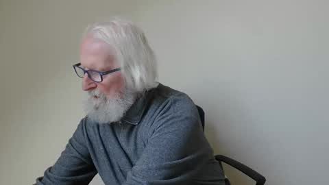 Somewhere over the rainbow online show from 02-16-25, 02:43