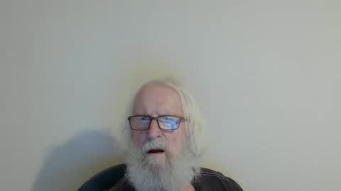 Somewhere over the rainbow online show from 10-22-25, 08:08