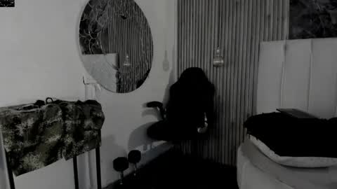 Snapshot of onceagain97_ chatting on 05-12-26, 07:33 ... online show from 05-12-26, 07:33
