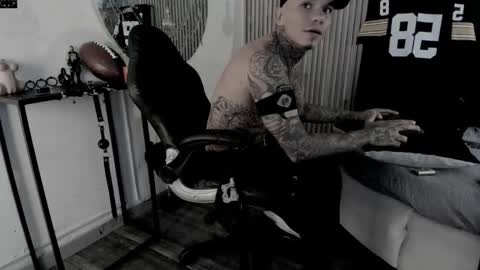 Snapshot of onceagain97_ chatting on 05-27-26, 08:06 ... online show from 05-27-26, 08:06