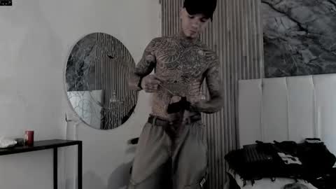 Snapshot of onceagain97_ chatting on 05-29-26, 08:29 ... online show from 05-29-26, 08:29