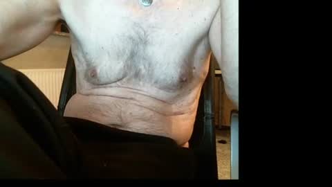 Snapshot of one_life152 chatting on 11-15-25, 09:54 one_life152 online show from 11-15-25, 09:54