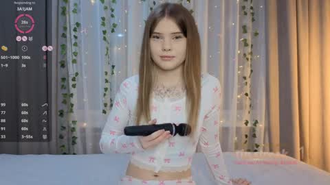 Eva online show from 04-11-26, 01:48