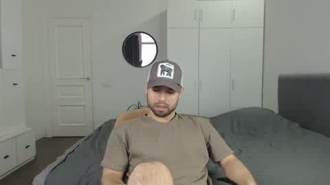 onebestlover online show from 02-25-25, 08:47