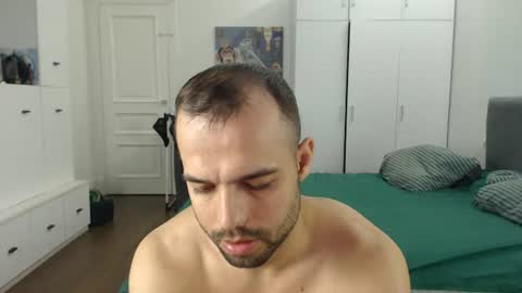 Snapshot of onebestlover chatting on 07-21-26, 07:43 onebestlover online show from 07-21-26, 07:43