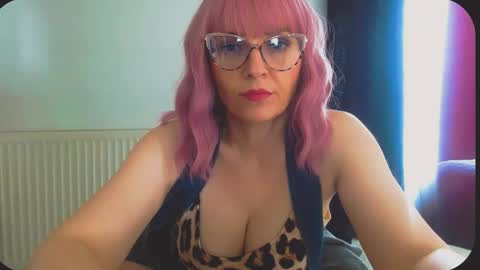 Nicol online show from 04-20-26, 10:51