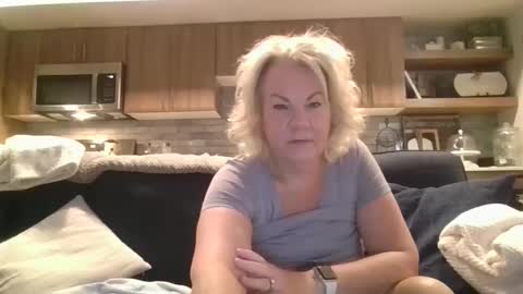 couple mature milf bigboobs curvy mommydaddy online show from 01-03-25, 08:22