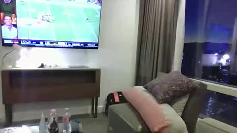 Snapshot of oneoften1000 chatting on 01-13-26, 01:22 couple mature milf bigboobs curvy mommydaddy online show from 01-13-26, 01:22