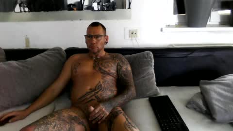 Snapshot of onepussycock chatting on 07-05-26, 08:10 .....mICha..... online show from 07-05-26, 08:10