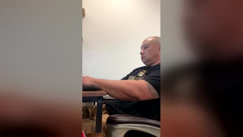 onetreehill1976 online show from 04-15-26, 05:42