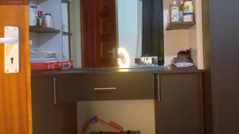 Bestie online show from 01-19-26, 08:07