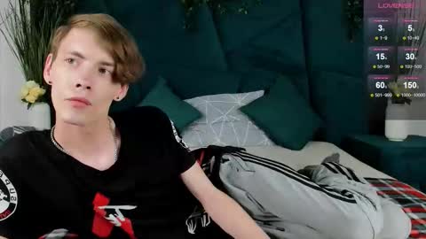 Erick  online show from 09-13-25, 08:25