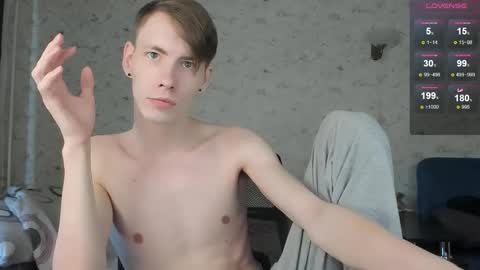 Erick  online show from 03-11-26, 08:42