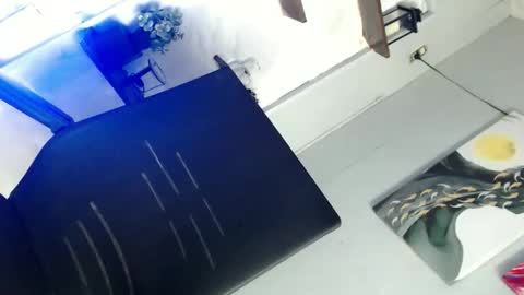 MAU online show from 11-12-25, 11:54