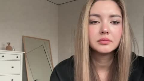 Snapshot of only_this chatting on 04-16-26, 08:15 only_this online show from 04-16-26, 08:15