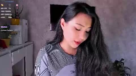 Amelia online show from 06-28-26, 07:36
