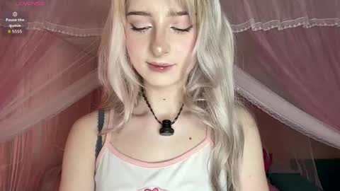 Eva online show from 05-05-26, 07:27