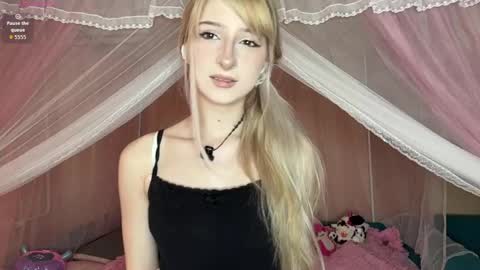 Eva online show from 05-24-26, 08:52