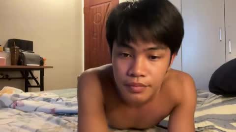 Snapshot of onlyjakee chatting on 11-29-25, 04:15 Jake online show from 11-29-25, 04:15